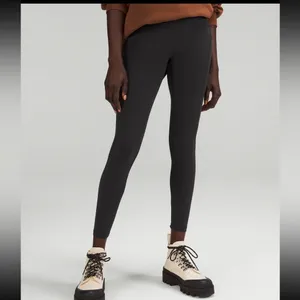 Lululemon Align 28” Black Leggings with Pockets thumbnail 8