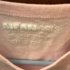 “Mean Girls” Graphic Baby Tee Sz. M thumbnail 2
