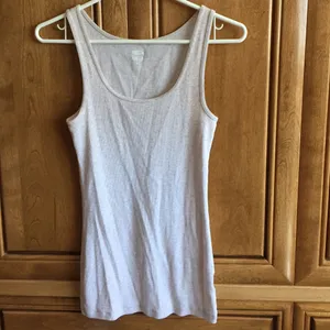 Fitted tank top thumbnail 2
