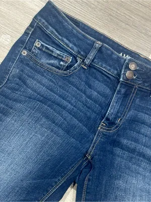 American Eagle AE Artist Flare Jeans Size 12 Short thumbnail 2