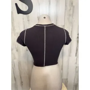 Garage Gray crop top thumbnail 2