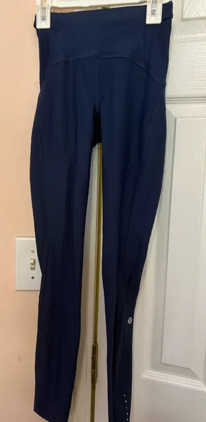 Lululemon leggings  thumbnail 1