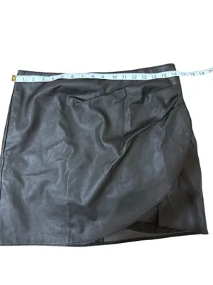 Abercrombie High-Rise black mini skirt size L thumbnail 2