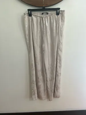 Zara White/Silver Metallic Wide-Leg High-Rise Pants. thumbnail 4