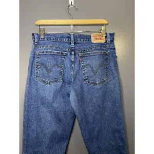 Levis Relaxed Boot Cut Jeans Womens 12 Blue Medium Wash Stretch Denim Pants thumbnail 5