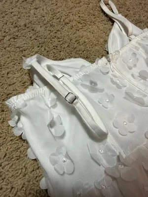 Lulu’s White 3D Floral Whimsical Bustier Midi Dress Size Large thumbnail 8