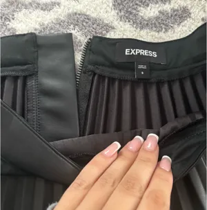 Express Skirt thumbnail 3