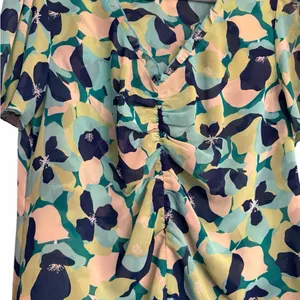 Cabi Trixie Floral Top thumbnail 3