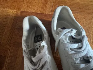 Veja Esplar Leather Sneakers in White thumbnail 6