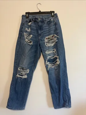 American Eagle Outfitters Ripped Patchwork Straight Mom Jeans thumbnail 2