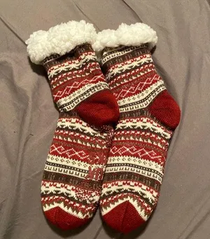 Muk Luks Fair Isle Holiday Fluffy Boot Socks Non Slip thumbnail 1