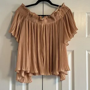 Endless Rose Off Shoulder with Adjustable Straps Tan Pleated Flowy Blouse thumbnail 5