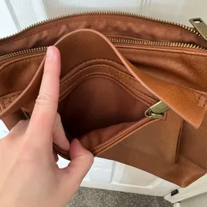 Universal Threads Tan Leather Bag thumbnail 3