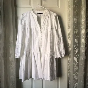 ZARA Embroidered Eyelet Floral Cotton Mini button down Dress boho babydoll sz M thumbnail 3