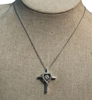 Vintage 925 Silver CZ Heart Cross Pendant Necklace thumbnail 1