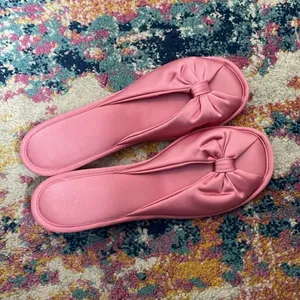 Vanity Fair Vintage Pink Ladies Slippers "Plenty Pink" House Slippers 6.5 thumbnail 2