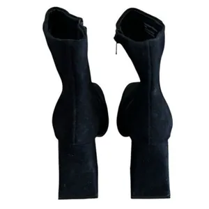STEVE MADDEN Treasure Black Suede Platform Square Toe &  Heel Booties Size 9.5 thumbnail 4