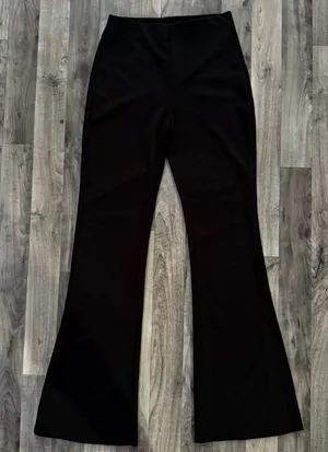 H&M Black High Waisted Flared Bootcut Leggings Size Small NWT thumbnail 1