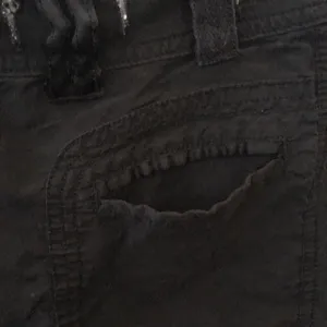 FINAL MARKDOWN Miss me capris small thumbnail 10