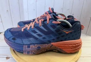 Hoka One One Speedgoat 2 Womens 10 Blue Raspberry Trail Running Shoes 1016796 ** thumbnail 1