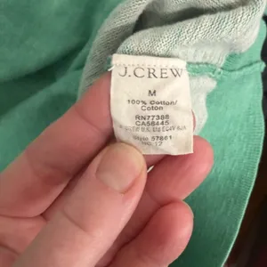 J. Crew Green Pullover Crewneck Preppy Casual Sweater Size Medium. thumbnail 6