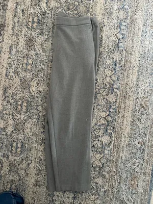 Old Navy Women's Gray Elastic Waist Dress Pants Size 8 thumbnail 4