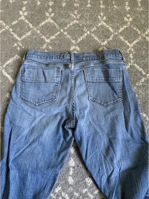 Old Navy Jeans thumbnail 5