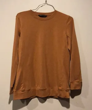 C.O.Z.Y Tan Crewneck Sweater Size M thumbnail 1