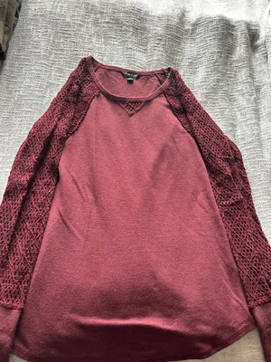 Sweater thumbnail 2