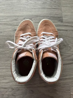 Vans SK8-Hi Reissue High-Top Sneakers in Blush Pink and White Size 6.5 thumbnail 7