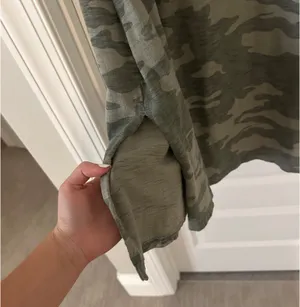 Universal Threads Camo Midi Dress thumbnail 4
