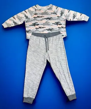 Secret Treasures Camo Hacci Loungewear Jogger Set Women's Size XL 16-18 thumbnail 1