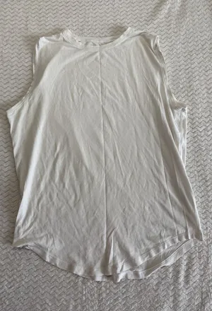 Lululemon White Sleeveless Muscle Tank Top Curved Hem Reflective Logo 4512 thumbnail 1