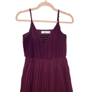 Ali‎ & Jay Burgundy Pleated Maxi Dress V-Neck Ladder Strap AJ9-672 Small thumbnail 4