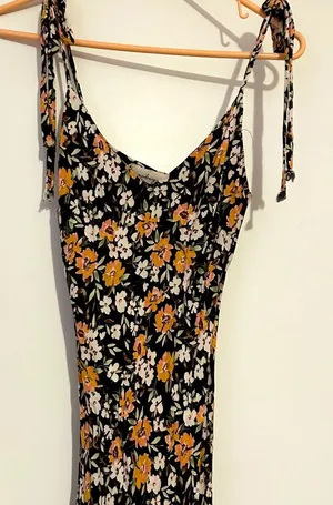Audrey 3+1 Cowl Neck MIDI Flower Print Dress thumbnail 1
