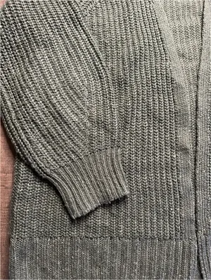Universal Threads Cozy Olive Green Chunky Knit Cardigan, Size Small thumbnail 4