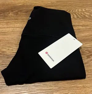 Lululemon Black Align Leggings 28” thumbnail 2