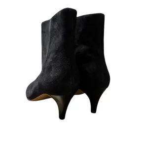 👢 Dolce Vita Dee Suede Kitten Heel Bootie‎ in Black Size 6 👢 thumbnail 3