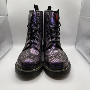 Dr. Martens Women's 10 31027 Pascal Purple Snake Print Leather 8 Eye AnkleBoots thumbnail 2