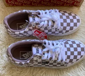 NWT Vans Sheldan Women’s Checkered Sneakers thumbnail 1