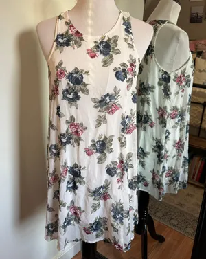 Abercrombie Small Floral Dress thumbnail 1