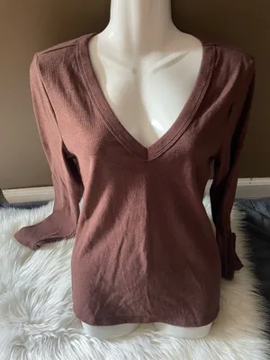OLD NAVY • T-SHIRTS Women brown V-neck long sleeve knit thumbnail 3
