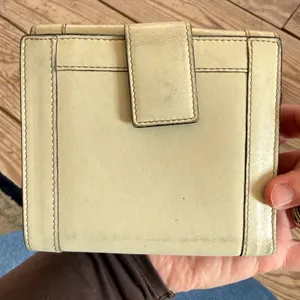Gucci compact wallet thumbnail 3