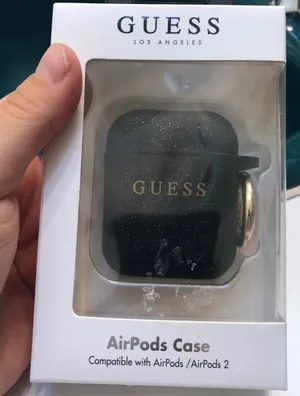 NIB GUESS AIRPODS CASE thumbnail 1