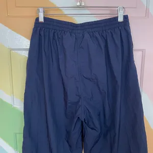Vintage 90s Reebok Navy Nylon Track Pants Lined Zip Ankle Sz L 💚🎀 thumbnail 11