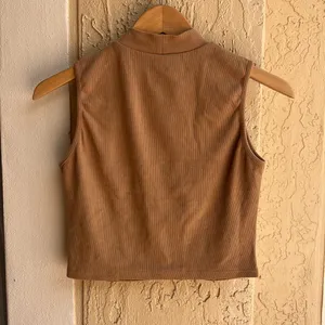 OGL Sleeveless High Neck Corset Detail Crop Top Camel Size Large thumbnail 2