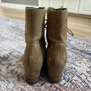 Sorel Joan of Arctic Wedge II Boots in Ash Brown Size 10 NL3018-240 thumbnail 4