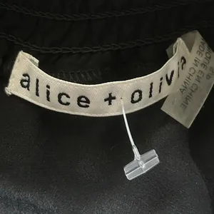 Alice + Olivia Silk Flowy Blouse‎ Black Size S/P thumbnail 7