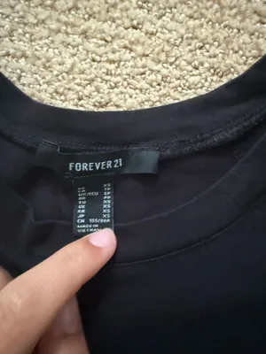 Forever 21 Top Crop Black thumbnail 2