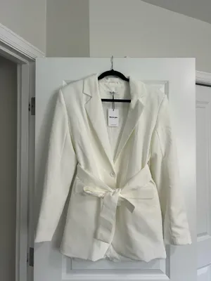 New Showpo Denali Mini Dress Tie Waist Blazer Dress Size Small MSRP $119 thumbnail 2